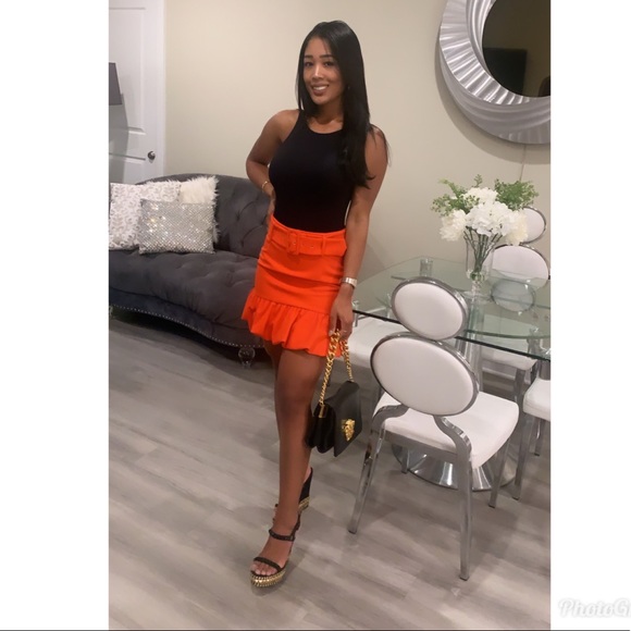 pretty orange skirt 😍 - Picture 1 of 1
